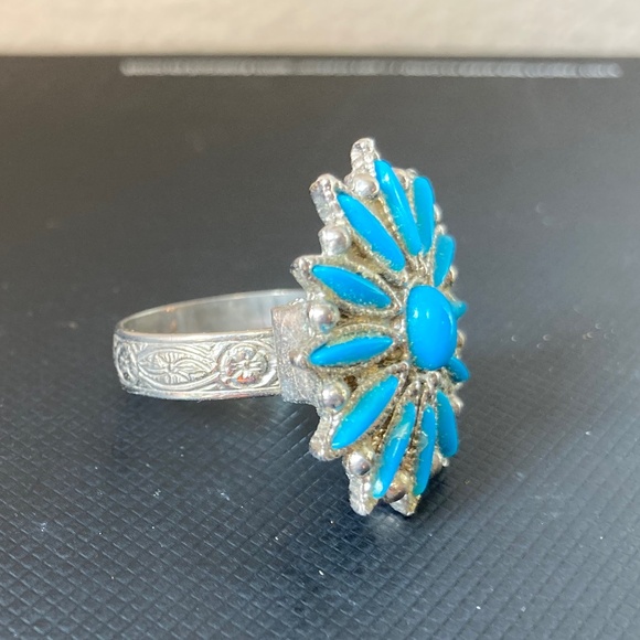 Vintage Silver Tone and Turquoise Adjustable Ring - Picture 2 of 6